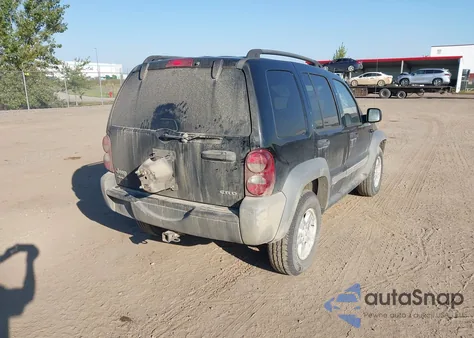 2005 Jeep Liberty Sport from USA, damaged, VIN 1J4GL48575W583758